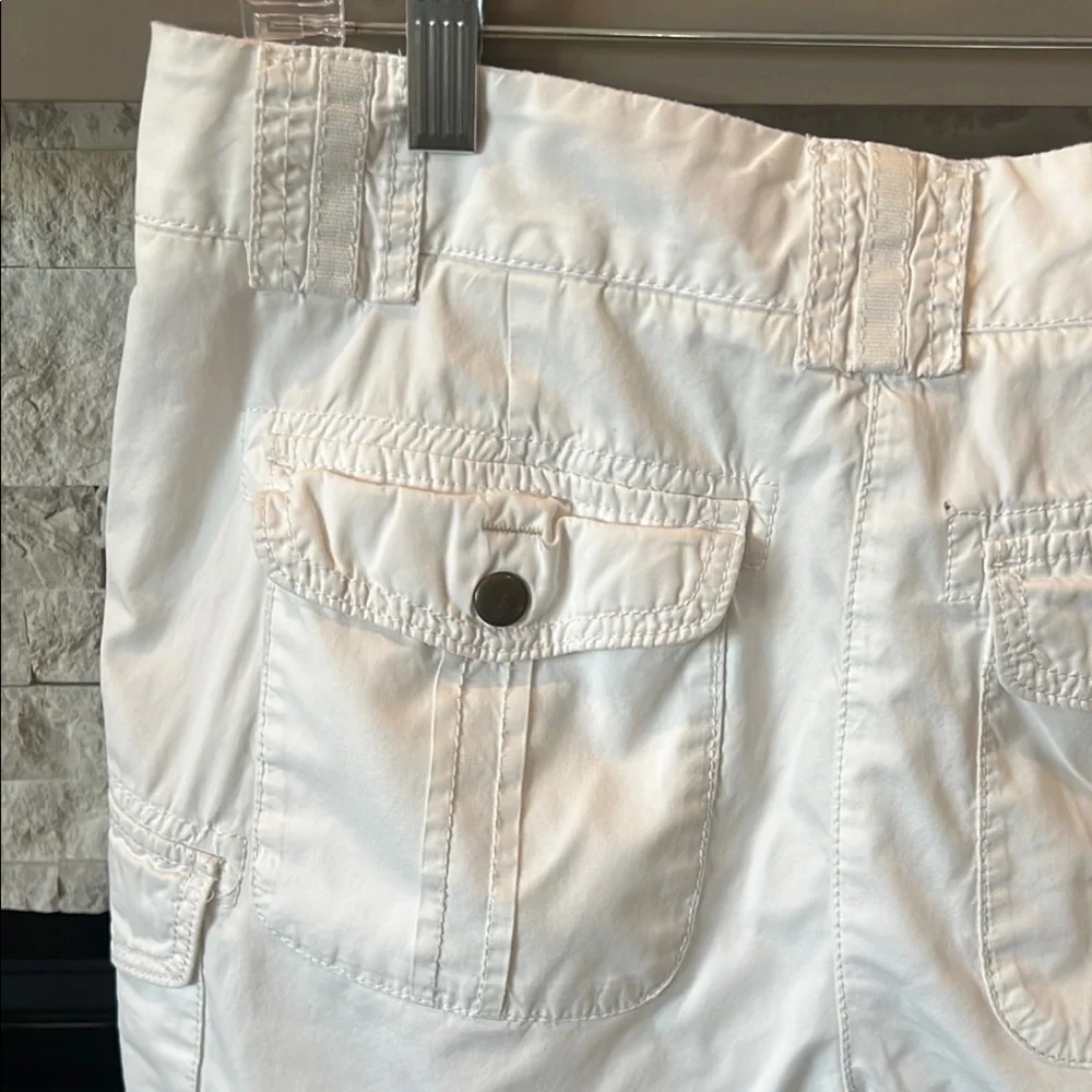 J. Crew Women's Chino City Fit White Cargo Shorts size 4